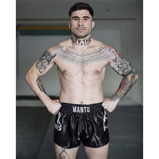 Spodenki Muay Thai Manto Dual Czarny/Srebrny